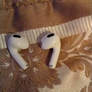 Airpods Gen 3
